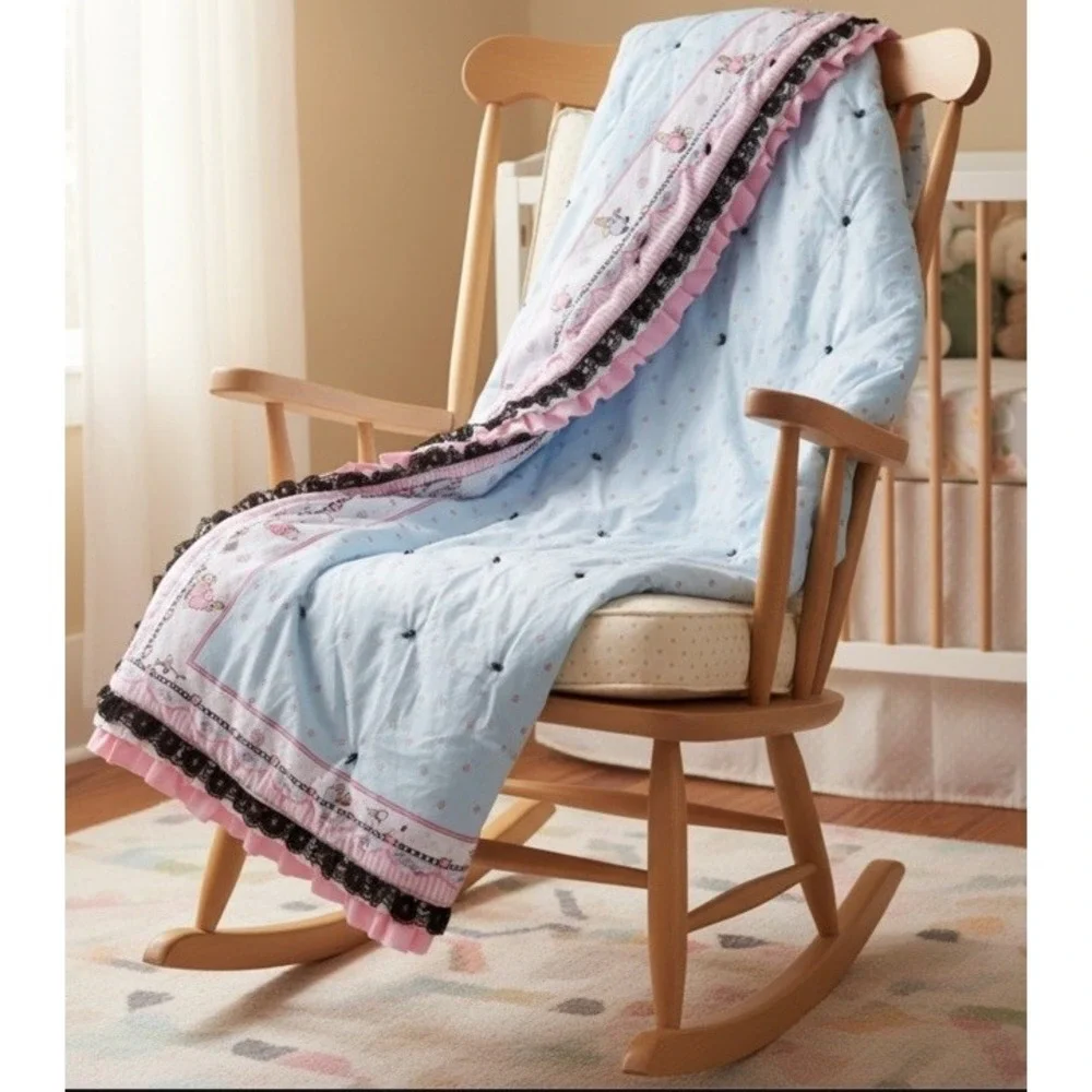 VTG 1991 Daisy Kingdom Honey Bunny Quilt 57x46 Hand Tied Ruffle Lace Trim Throw